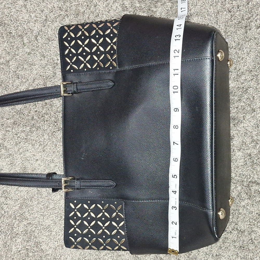 Michael Kors large suede jet set travel tote - black/gold laser cut - Picture 9 of 12